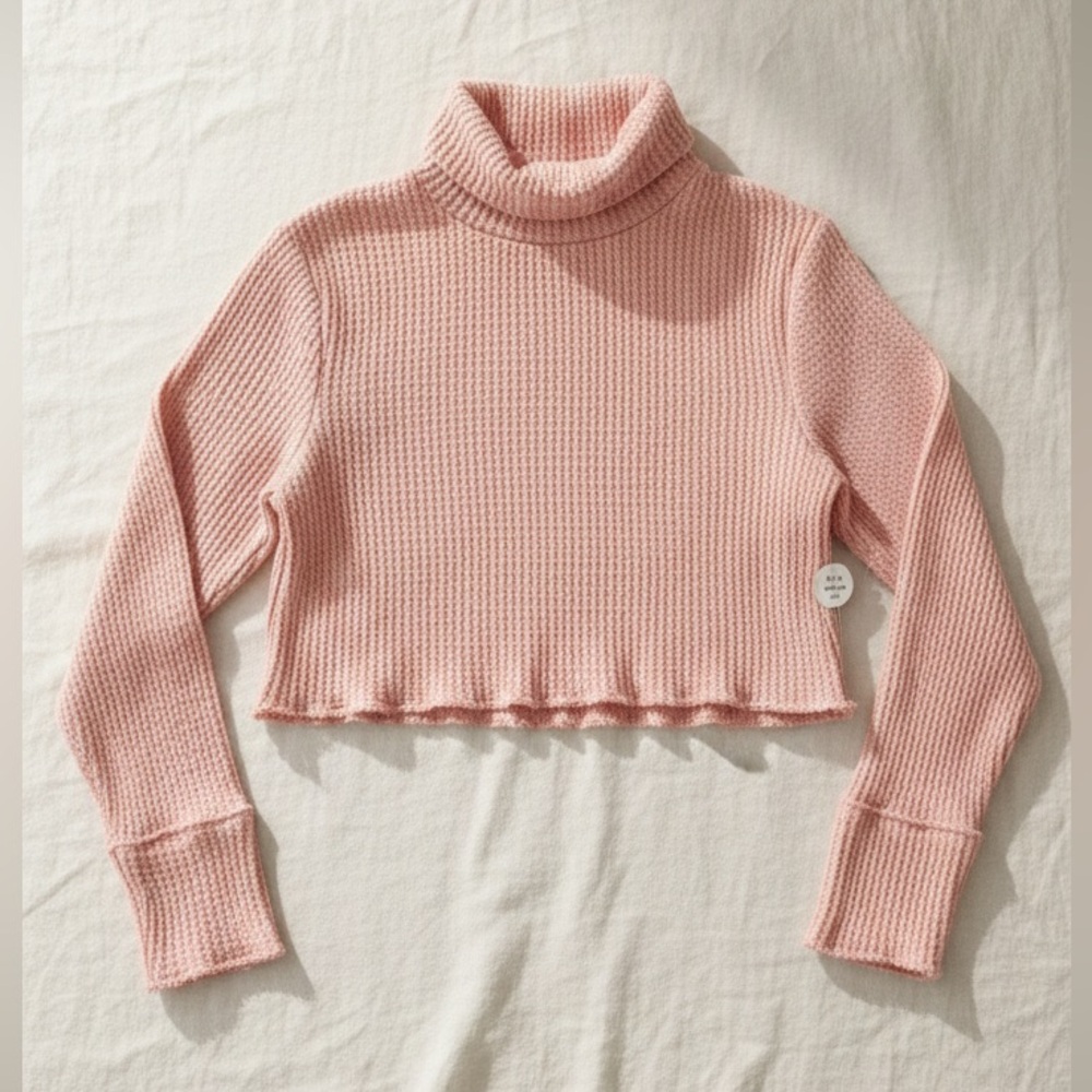 WILD FABLE Women’s Long Sleeve Turtleneck Crop Top